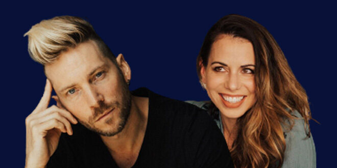 Troy Baker and Laura Bailey will host the next Golden Joystick Awards  Ceremony - MCV/DEVELOP